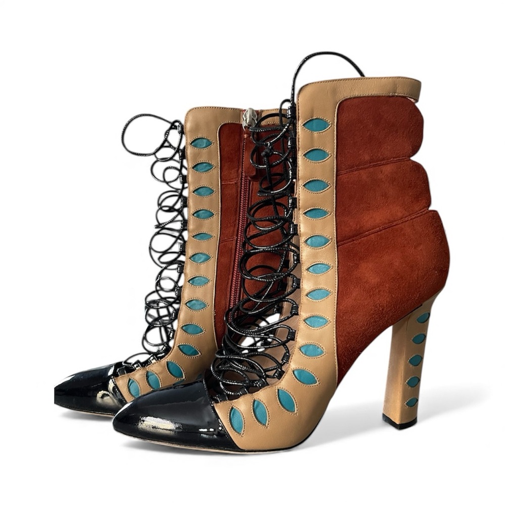 Paula Cademartori Black, Tan, and Brown laced up zipper Heeled Boots.
